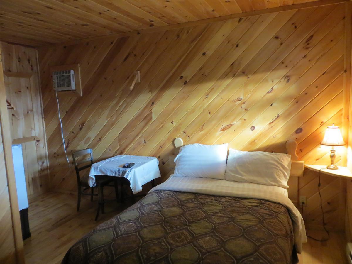 Nine Pine Cottage Мирамиши Номер фото